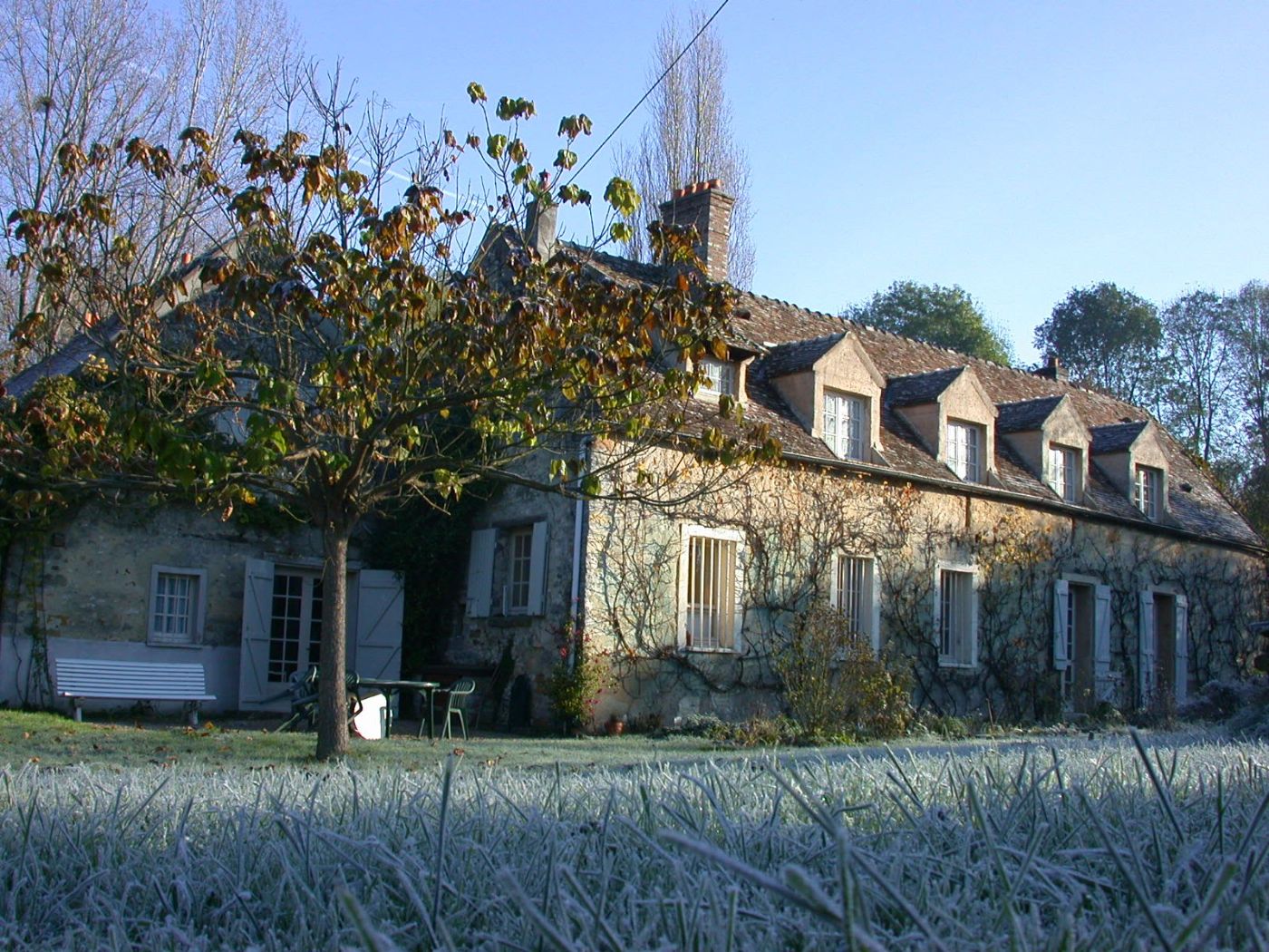 La façade un matin de givre